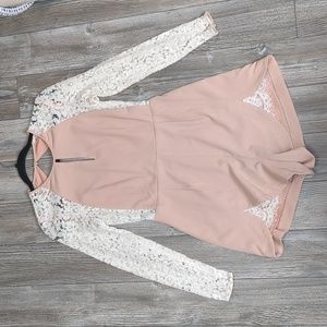 Heartloom Peach Lace Romper XS